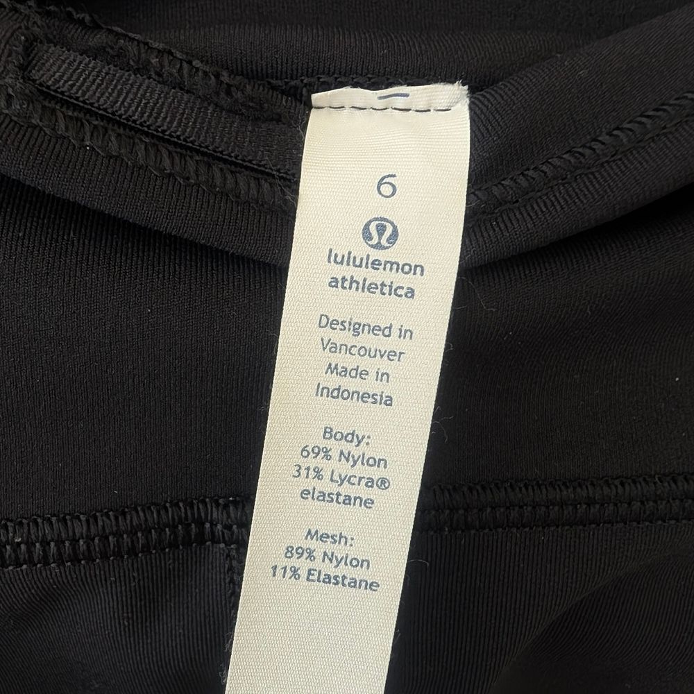 Lululemon Train Times Crop 17" Black Size 6 - Picture 7 of 7